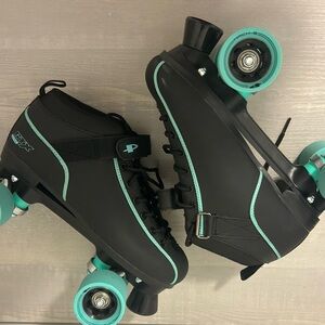 GTX 500 Roller Skates